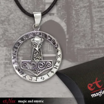 Produktbild von etNox Anhänger „Thors Hammer und Runen“ 925 Silber Schmuckset
