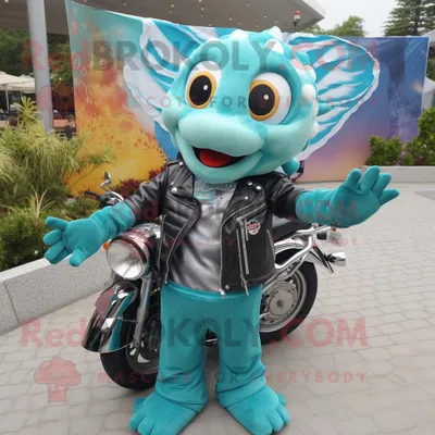 Zdjęcie produktu dla Turkusowa REDBROKOLY postać w kostiumie maskotki syreny ubrana w kurtkę motocyklową i poszetki