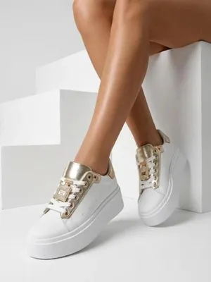 Produktbild von Royalfashion Sportliche Damen-Sneaker Kisoffi, Größe 39