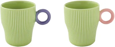 Imagen del producto de Juego de dos tazas de porcelana Twist & Match, color verde