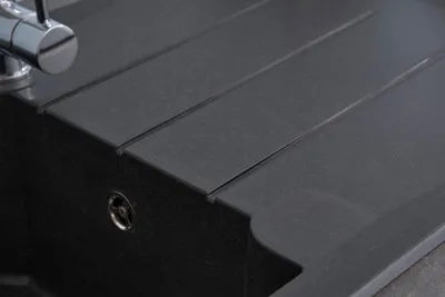 Produktbild von Küchenspüle Einbauspüle Spüle Granit Mineralite 81 x 50 Schwarz Respekta Alineo
