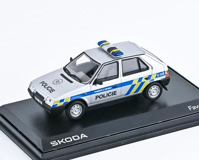 Image de Skoda Favorit 136L (1988) Police - argent ABREX 1:43