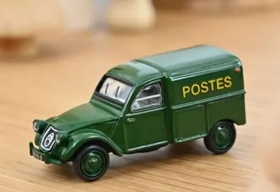 Produktbild von Norev 1:87 Citroën 2CV AU 1952 Postes 151475