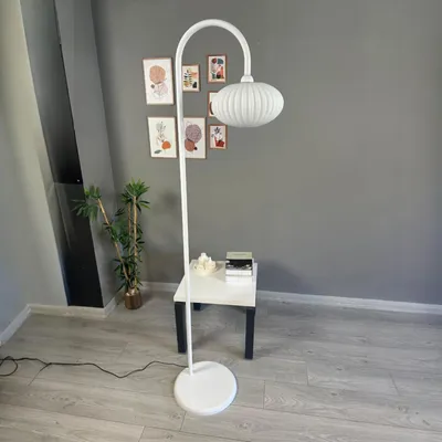 Produktbild von Elegant Weißes Glas Modern Dekorative Metall Stehlampe