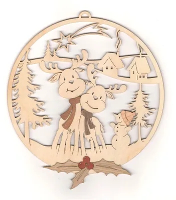 Produktbild von Drechslerei Kuhnert Fensterbild aus Holz Elch mit Schneemann - Maße ca. 19 x 19cm - 19148