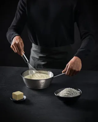 Produktbild von Famanu Rührbesen Edelstahl (20 cm) - Mittelgroß, praktische Küchenhilfe