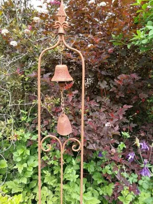 Produktbild von Edelrost Rankhilfe mit Glocke