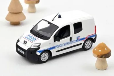 Imagen del producto de NOREV, escala 1:43, Peugeot Bipper, modelo 2009, Policía Municipal