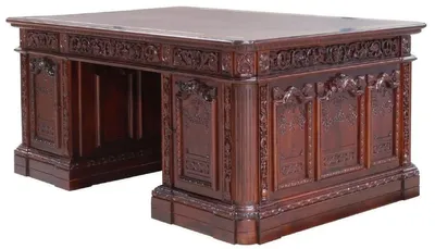 Produktbild von Casa Padrino Luxus Barock Mahagoni Schreibtisch Dunkelbraun / Braun 185 x 125 x H. 83 cm - Prunkvoller Barockstil Massivholz Bürotisch - Mahagoni Büro Möbel - Barock Büro Möbel