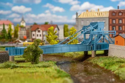 Imagen del producto de Faller 222600 - Puente levadizo con motorización - Nuevo