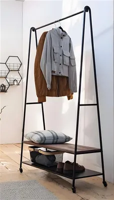 Produktbild von Garderobe "Mobil" aus Metall, schwarz, 2 Ablagen aus Holz, Kleiderständer auf Rollen mit Schuhregal