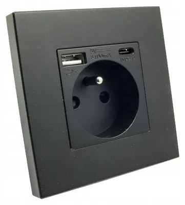 Produktbild von B-line Steckdose mit USB A+C Schwarz Quick Charge