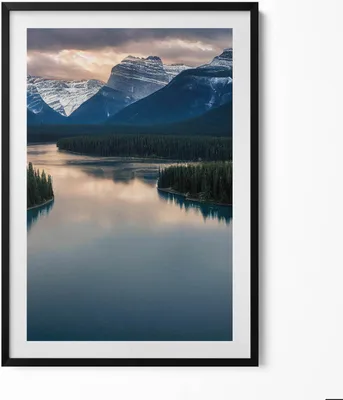 Produktbild von Flusslandschaft mit Wäldern und Bergen– Wandbild mit Rahmen – Gerahmtes Bild  – Wanddekoration – 70x100 cm –  Schwarz Rahmen