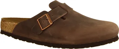 Produktbild von Kaufen Sie die Birkenstock Boston Fettleder Habana mit normalem Fußbett bei Kicksshop. Bequeme braune Herrensandale mit dem legendären Birkenstock-Fußbett.