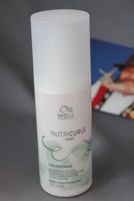 Produktbild von Wella Nutricurls 150ml 250ml Pflege definierte geschmeidige Locken Wellen