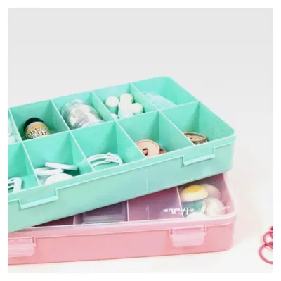 Produktbild von Organizer-Box mit 10 Fächern für Scrapbooking und Bastelmaterial | Maße 26,5 x 17,8 x 4,2 cm - Weiß und Transparent