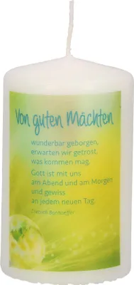 Produktbild von Stumpenkerze mit Spruch 'Von guten Mächten', 10 cm Höhe