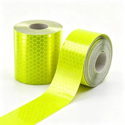 Productafbeelding van Reflecterende band, prismatisch, 3 meter x 50 mm, zelfklevend, voor veiligheidsdoeleinden