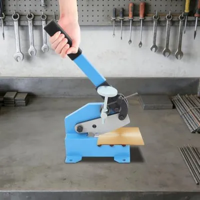 Produktbild von Handhebelschere 125 mm für Metall und Stahlblech