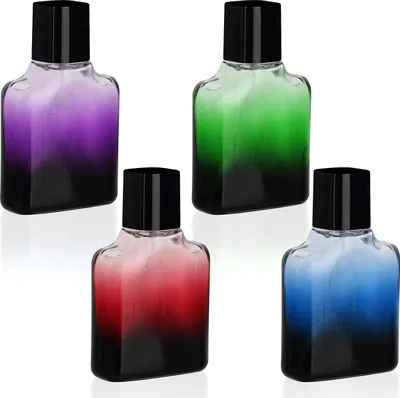 Produktbild von Bunte Leere Nachfüllbare Parfümzerstäuber Set von 4 - 50 ml Quadratische Glasflaschen mit Sprühpumpe - Tragbar für Reisen Essentielle Öle Aftershave