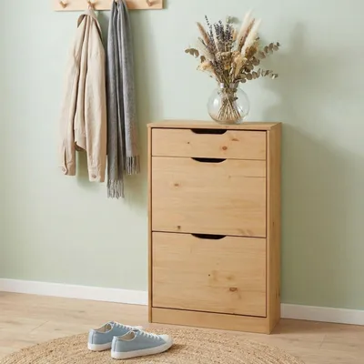 Produktbild von Schuhkipper BASIL, schöner Schuhschrank aus Kiefer gebeizt/gewachst, praktische Schuhkommode mit 1 Schublade und 2 Kipper, zeitlose Schuhablage im Landhausstil