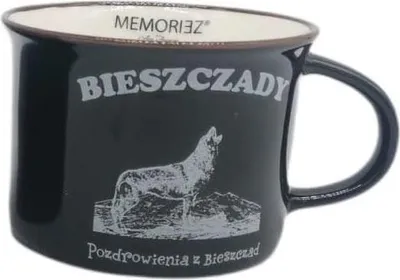 Image de Montagnes des Bieszczady. Tasse en céramique. Noire.