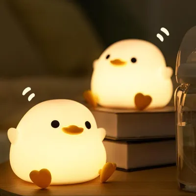 Zdjęcie produktu dla 2x Lampka nocna dla dzieci z kaczuszką, lampka nocna do karmienia z przyciemnianą diodą LED, lampka nocna do karmienia z akumulatorem USB, dekoracja pokoju dziecięcego i sypialni