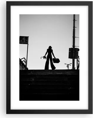 Produktbild von Gerahmtes Poster - Schwarzer Rahmen - Schatten Fotografie Treppen - 30x40 cm - Wand Bild - Wanddeko - Wandbilder - Kunstposter - Wandposter - Bilderrahmen - Bilder - Kunstdruck - P2BPA30x40-4365