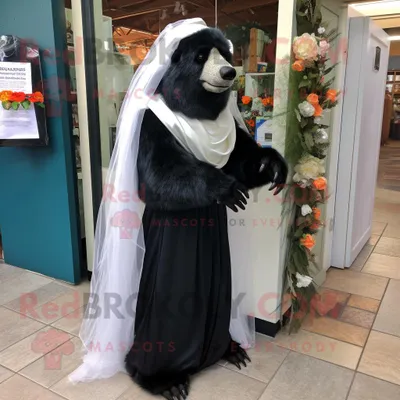 Produktbild von Schwarzer REDBROKOLY Faultier-Bär Maskottchen Kostüm charakter bekleidet mit einem Hochzeitskleid und Schal-Clips