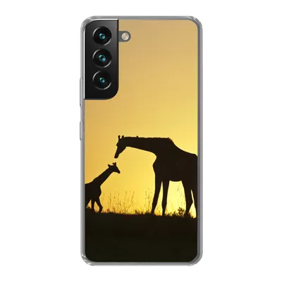 Produktbild von MuchoWow® Handyhülle Schutzhülle Hülle für Samsung Galaxy S22 Plus Giraffe - Scherenschnitt - Kalb Silikon Softcase Handy Hülle - Schutzabdeckung