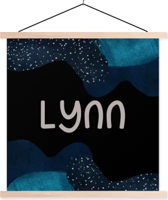 Produktbild von MuchoWow® Textilposter Lynn - Pastell - Mädchen 60x60 cm mit holzfarbenen Rahmen - Wanddekoration