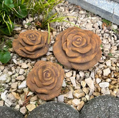 Produktbild von Rose 3er Set Rosenblüte Stein Rosen Blüte Blumen Steinguss frostfest Garten Rost Metall Optik