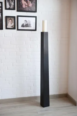 Produktbild von VIVANNO Kerzenständer Fiberglas OBELISK Säule, Schwarz matt - 11x11x120 cm
