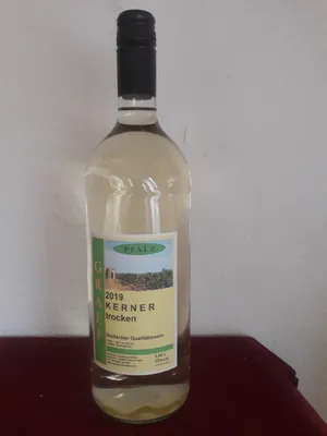 Produktbild von Kerner Qualitätswein trocken Liter - Deutscher Wein/Pfalz