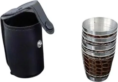 Produktbild von 4er Set kleine lederbezogene Metallgläser 30 ml im Etui