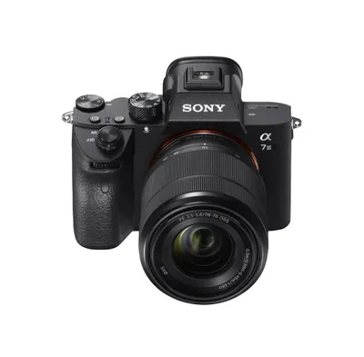 Produktbild von SONY Alpha 7 M3 KIT (ILCE-7M3K) + Tasche + Speicherkarte Systemkamera mit Objektiv 28-70 mm, 7,6 cm Display Touchscreen, WLAN