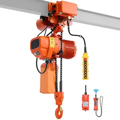 Immagine prodotto di Paranco elettrico a catena - Trifase - Portata 2000 kg/2 t - Altezza di sollevamento 6,1 m - Telecomando via radio e via cavo 100 m/4,8 m - Doppia catena G100 - Arresto di emergenza