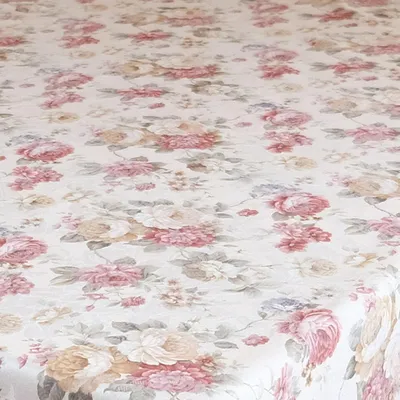 Produktbild von Tischdecke CHLOE Rosen Blüten Jacquard Polyester 160 x 220 cm