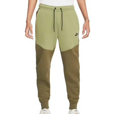 Produktbild von Nike Sportswear Tech Fleece Jogginghose Herren
