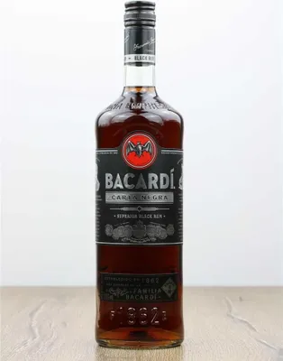 Produktbild von Bacardi Carta Negra 1000ml 37,5% Vol.