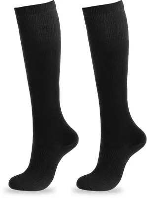 Produktbild von Kompressionsstrümpfe 15–20 mmHg – Laufsocken – Kompressionssocken für Laufen, Flugreisen & Wandern – Schwarz – Größe 35–39