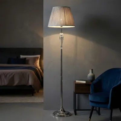 Obrázok produktu pre Stojacia lampa zo strieborného kovu ø 40x164 cm