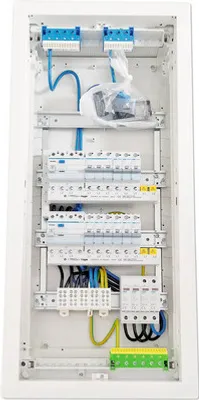 Obrázok produktu pre Hager VH48BV1 Malý rozvádzač 4-radový vybavený a zapojený ŠxVxH 348x755,5x98/91,5 mm biely