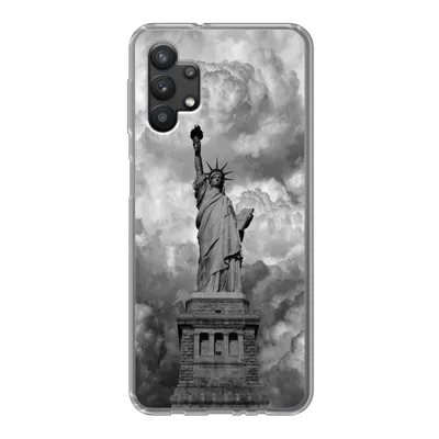 Produktbild von MuchoWow® Handyhülle Schutzhülle Hülle für Samsung Galaxy A32 5G Freiheitsstatue in New York an einem bewölkten Tag in schwarz-weiß Silikon Softcase Handy Hülle - Softcase