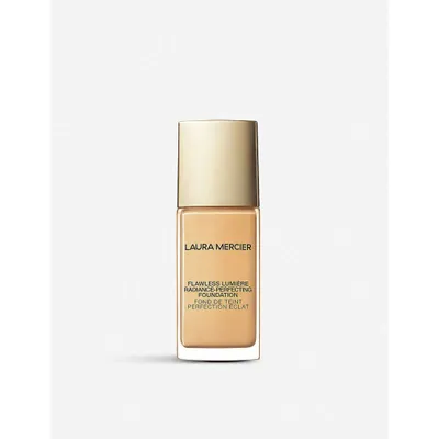 Produktbild von FLAWLESS LUMIÈRE RADIANCE PERFECTING FOUNDATION - Shade: 3W1 Dusk