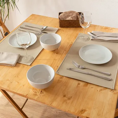 Produktbild von 2er Set Platzdeckchen Monaco "Sand" - Platzsets - Kunstleder - Rechteck - Abwaschbar - Beige - 45x30cm