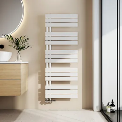 Produktbild von EMKE Badheizkörper Paneelheizkörper Seitenanschluss Wandmontage Warmwasser Handtuchtrokner Handtuchwärmer 1320 x 500 mm Weiß ohne Heizstab
