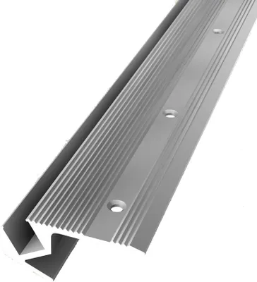 Produktbild von Treppenkantenprofil für LEDs 23.5 x 23.5 x 2500 mm Winkelprofil Aluminium eloxiert Geriffelt Versenkt Gebohrt Silber Küberit