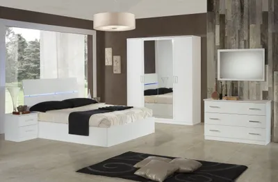 Produktbild von Schlafzimmer-Set Simeona 6-Teilig in Weiß Hochglanz 6-Türig - 160 x 200 cm