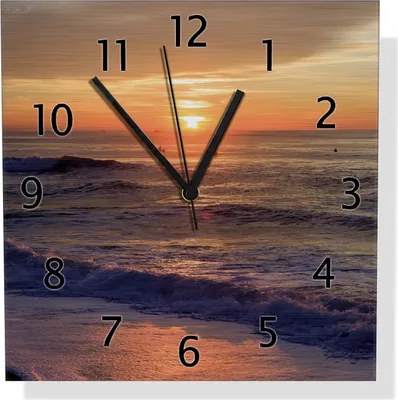 Produktbild von Wallario Design Wanduhr Sonne über dem Meer aus Aluverbund, Größe 30 x 30 cm